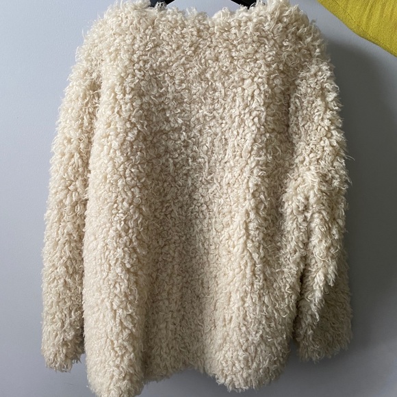 H&M Cream Teddy Jacket - Picture 2 of 4
